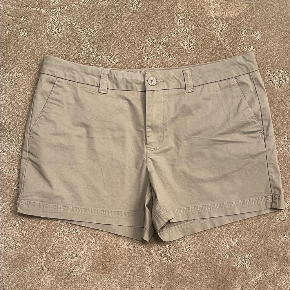 Magellan Outdoors 4” Tan Chino Shorts, Sz 12